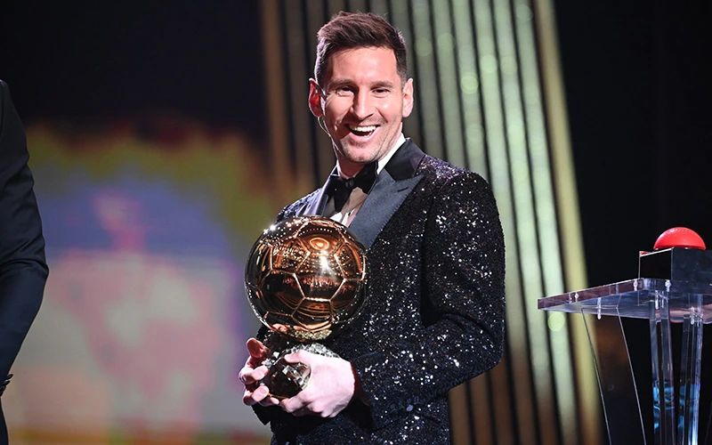 Messi nhận Quả Bóng Vàng 2020 - Siêu sao của Paris Saint-Germai